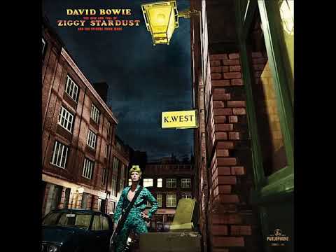 David Bowie – Ziggy Stardust and the Spiders from Mars